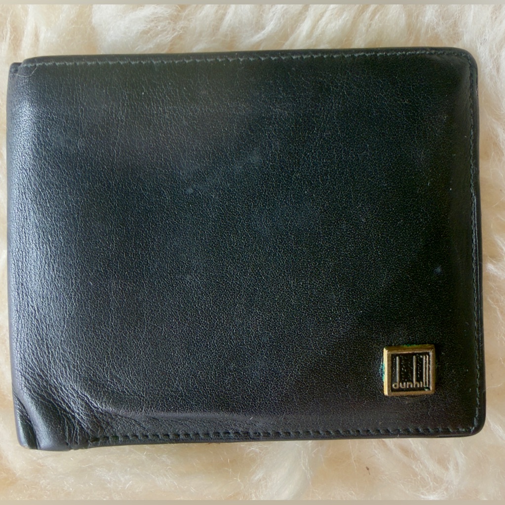 Authentic Dunhill Black Leather Bifold Wallet Authentic Dunhill Black Leather Bifold Wallet